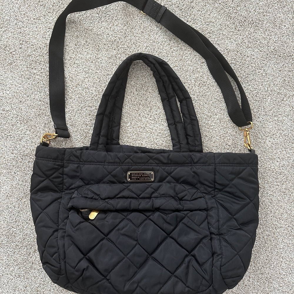 Marc Jacobs Black Quilted Women's Bag
